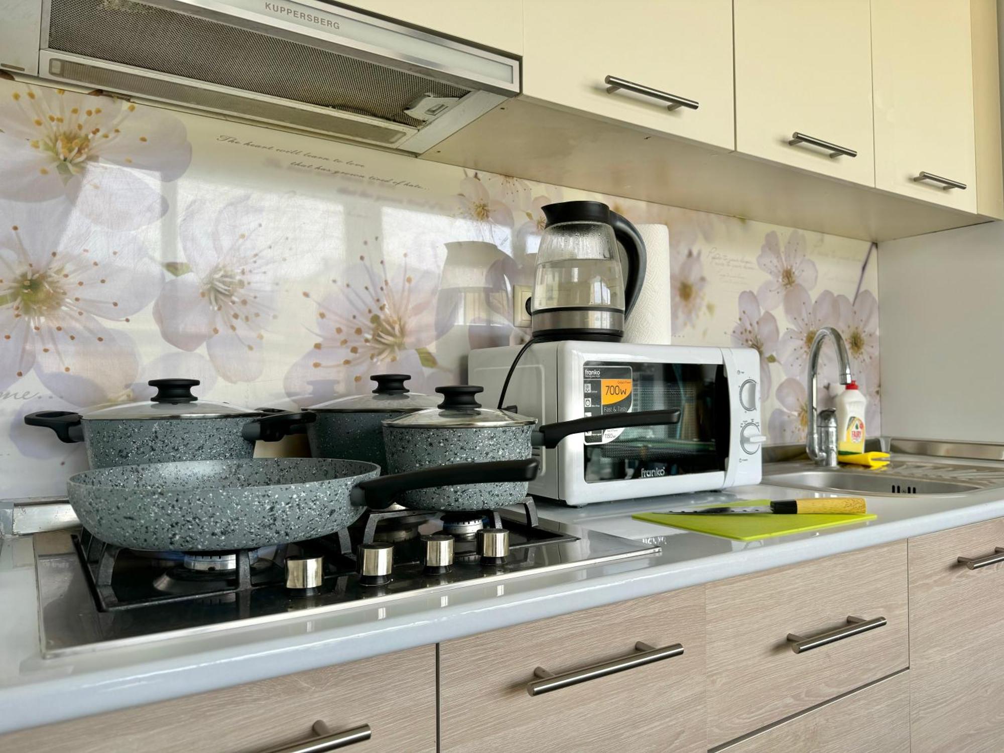 Full Comfort Apartment At Chavchavadze Tbilisi Bagian luar foto